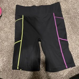 Never worn Bandier all access bike shorts